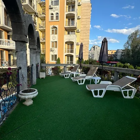 Sweet Homes 2 סאני ביץ'